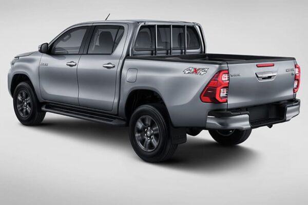 HILUX DOUBLE CABIN