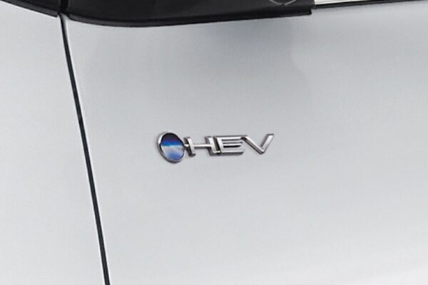 NEW INNOVA ZENIX
